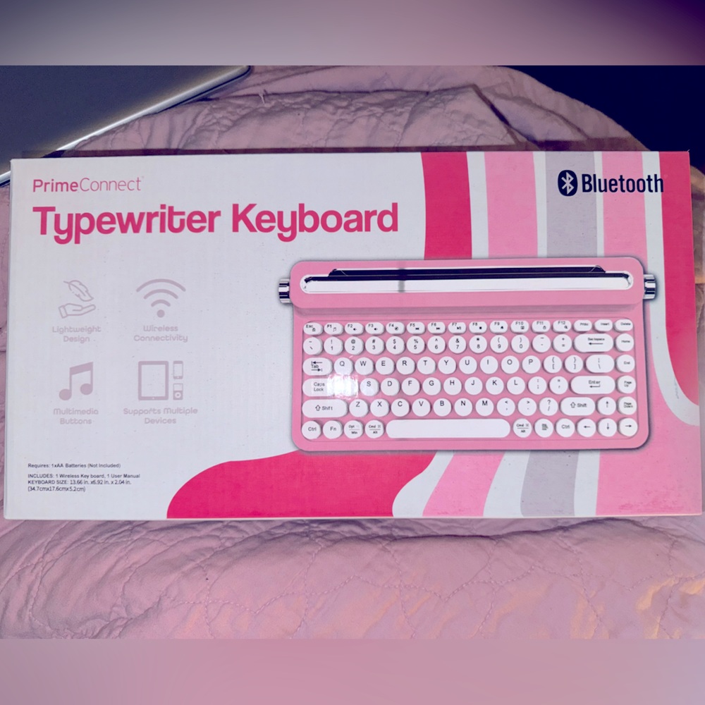 Wireless Typewriter Keyboard